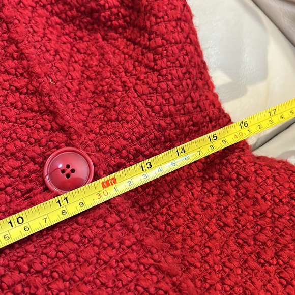 Beautiful size small red jacket from Suzy Shier. - Picture 5 of 7